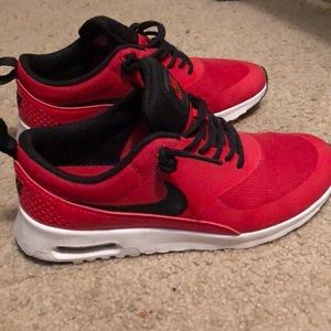 Size 6 Nike, only worn a few times!